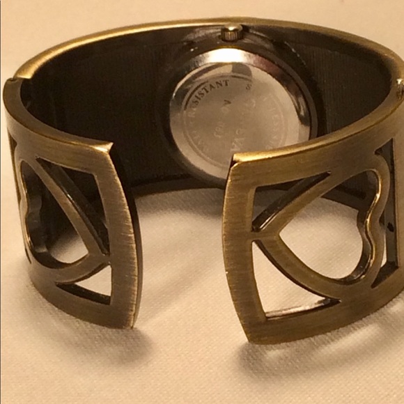 Geneva Bracelet Watch - Picture 3 of 3